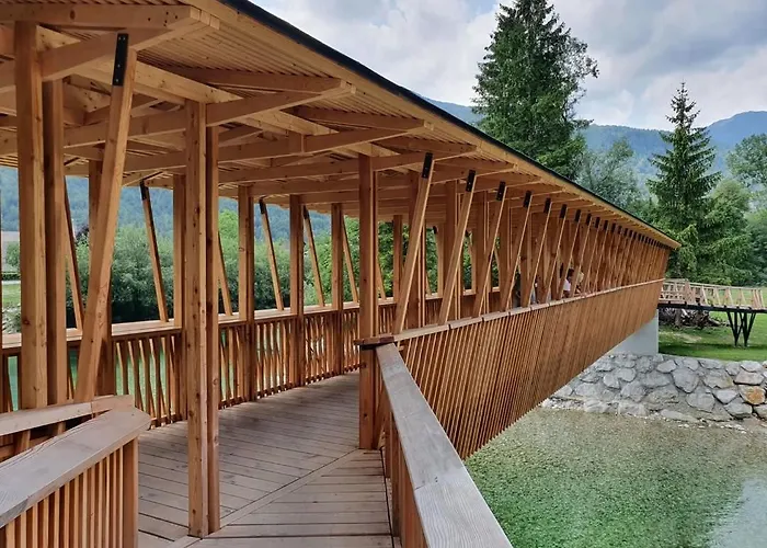 Apartmaji Julijana Podlipnik *